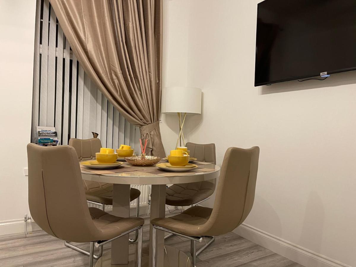 Hla Holytown Apartment Mossend Exterior foto