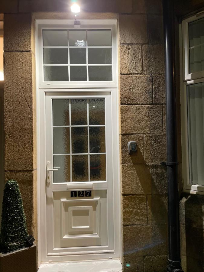 Hla Holytown Apartment Mossend Exterior foto